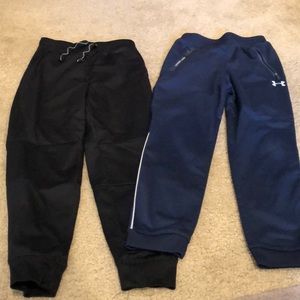 Boys gently used joggers size 7 navy under armor black jumping bean